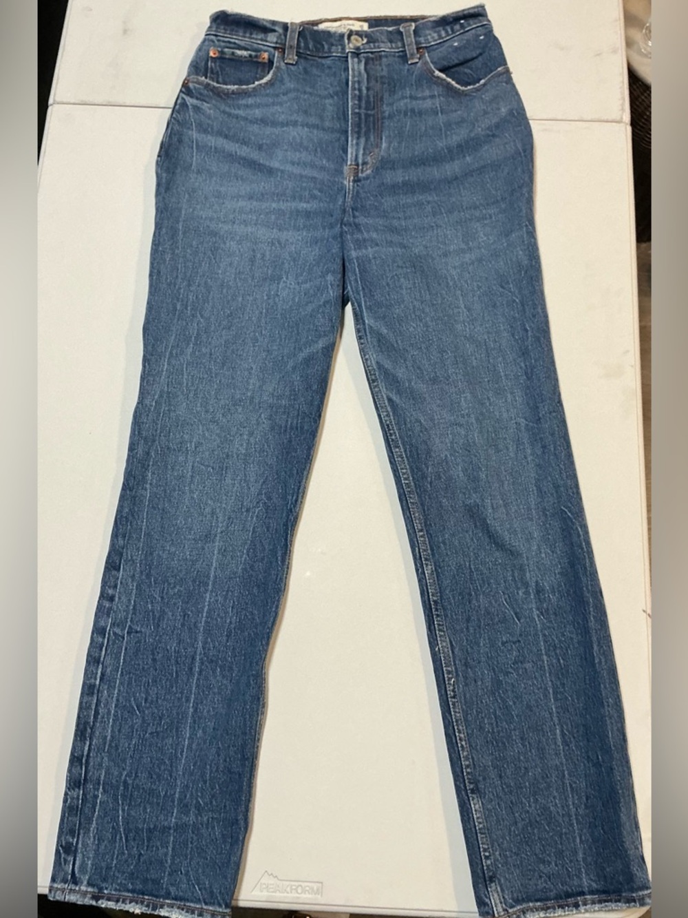 Abercrombie & Fitch 90s Straight Ultra High Rise